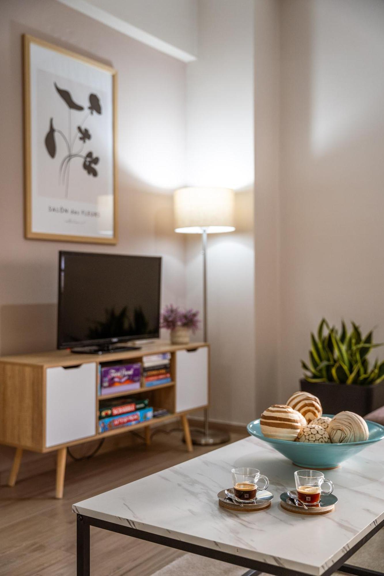 Lilium Luxury Apartment İgumeniça Dış mekan fotoğraf